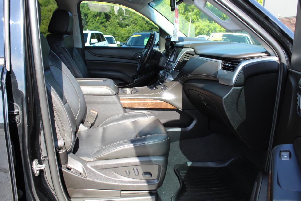 Chevrolet Suburban 4WD 4dr 1500 LT 2019