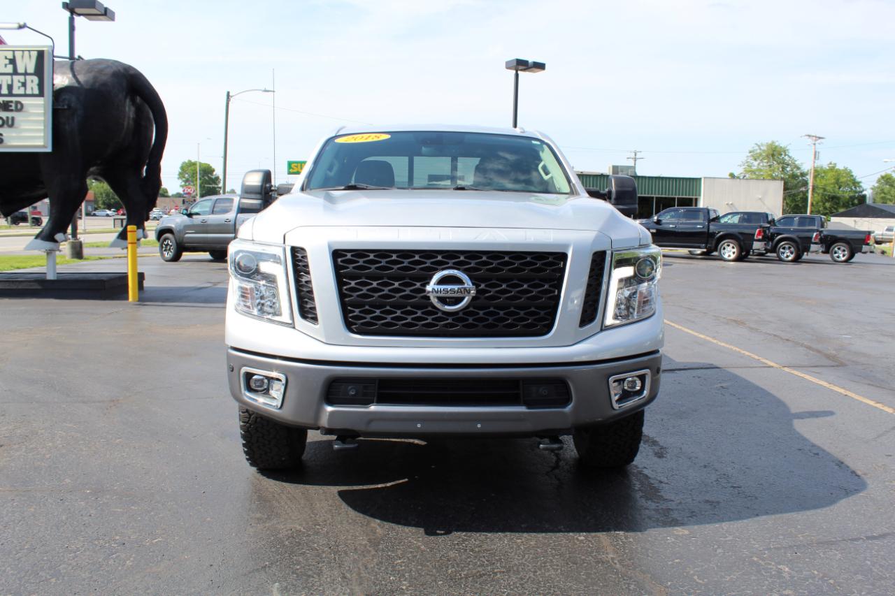 Nissan Titan XD 4x4 Diesel Crew Cab PRO-4X 2018