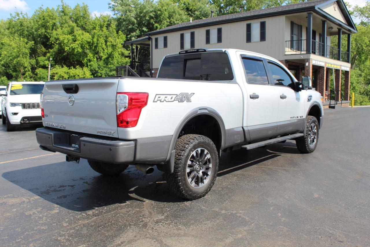 Nissan Titan XD 4x4 Diesel Crew Cab PRO-4X 2018