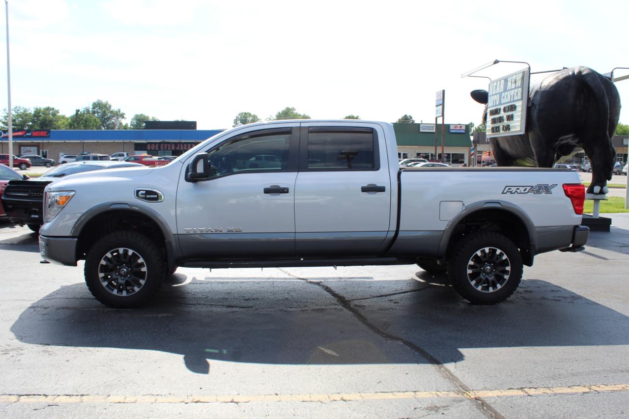 Nissan Titan XD 4x4 Diesel Crew Cab PRO-4X 2018