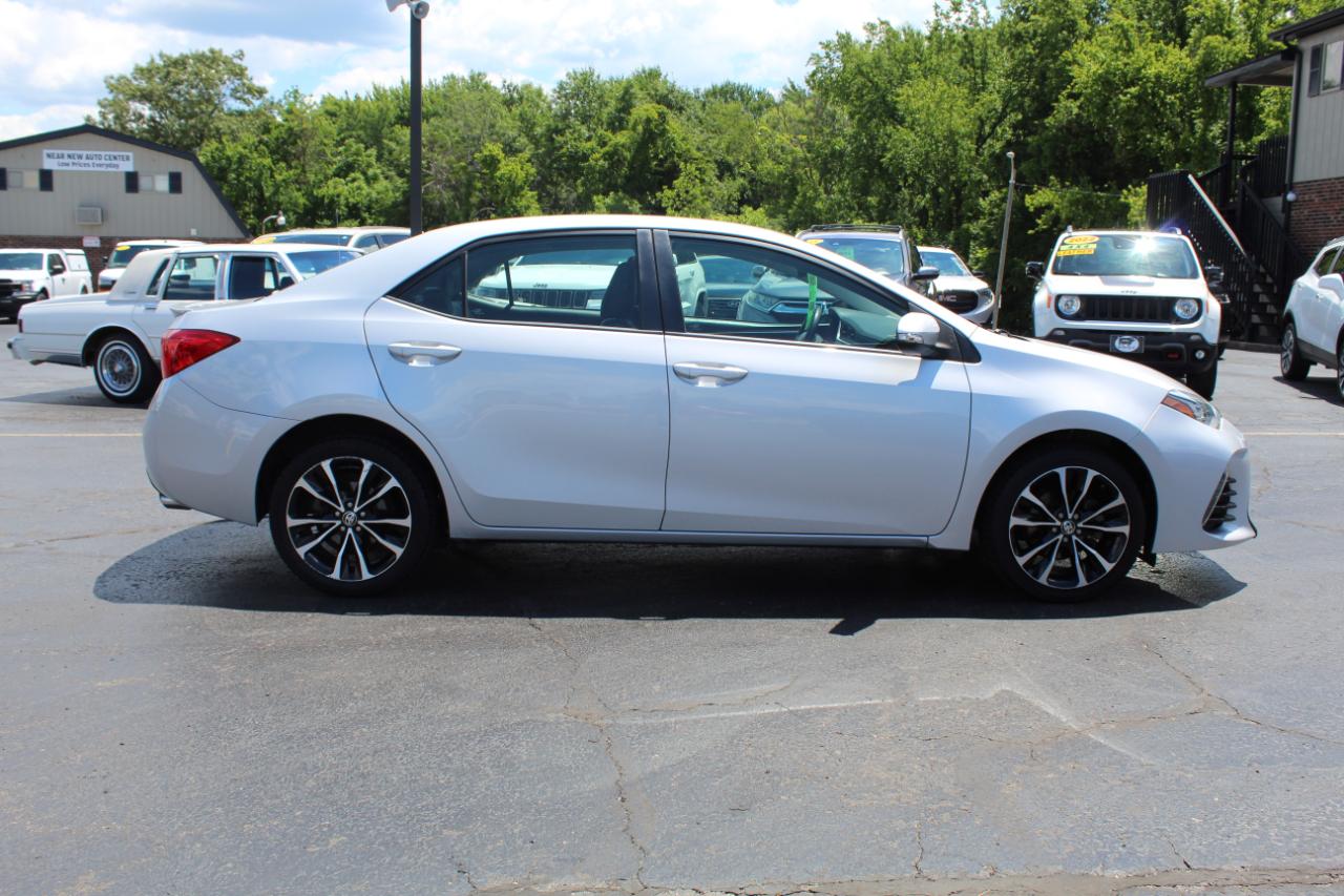 Toyota Corolla XLE CVT (Natl) 2019