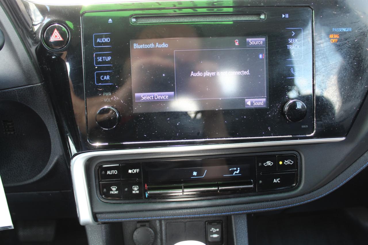Toyota Corolla XLE CVT (Natl) 2019