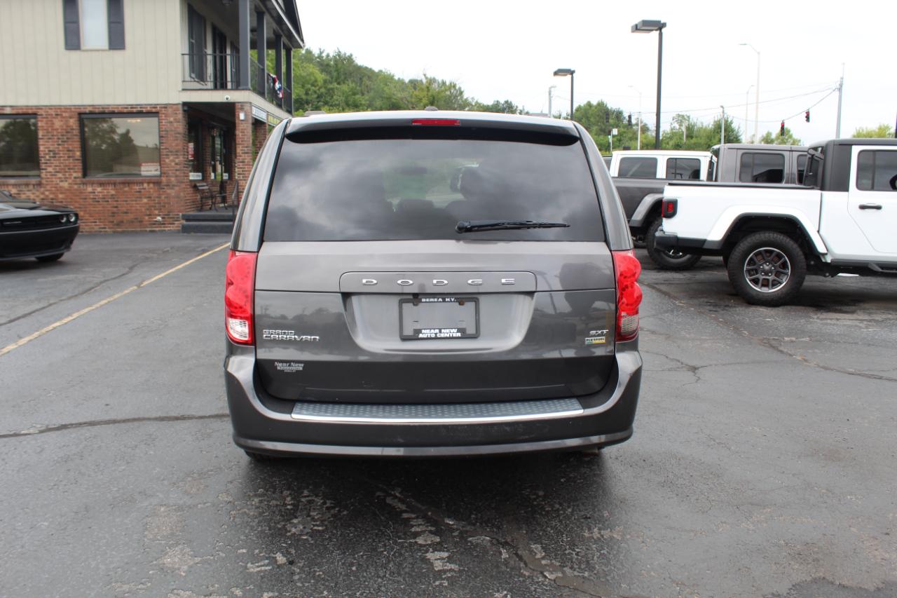Dodge Grand Caravan 4dr Wgn SXT 2016