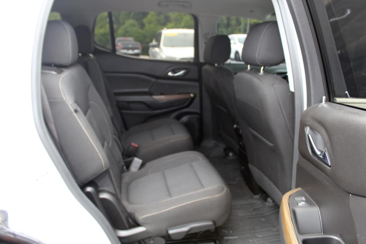GMC Acadia AWD 4dr SLE 2023