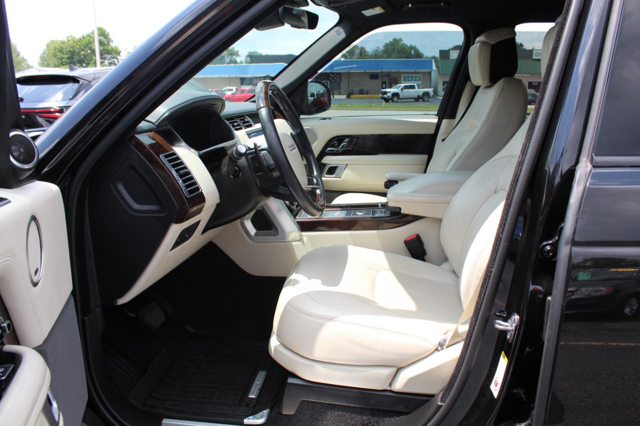 Land Rover Range Rover Supercharged LWB 2020