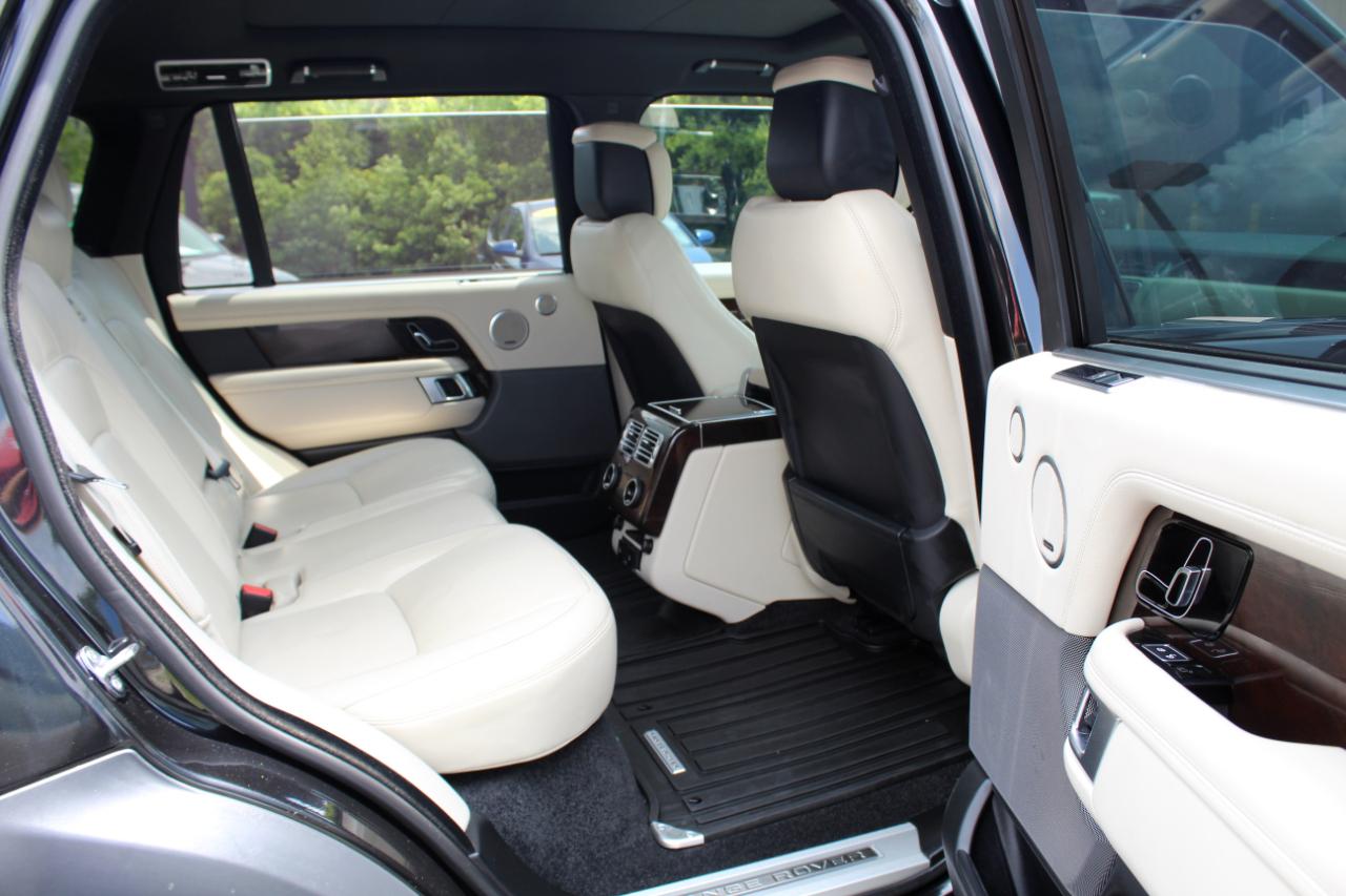 Land Rover Range Rover Supercharged LWB 2020