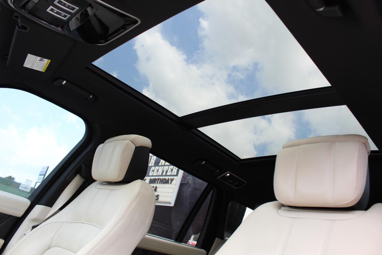 Land Rover Range Rover Supercharged LWB 2020