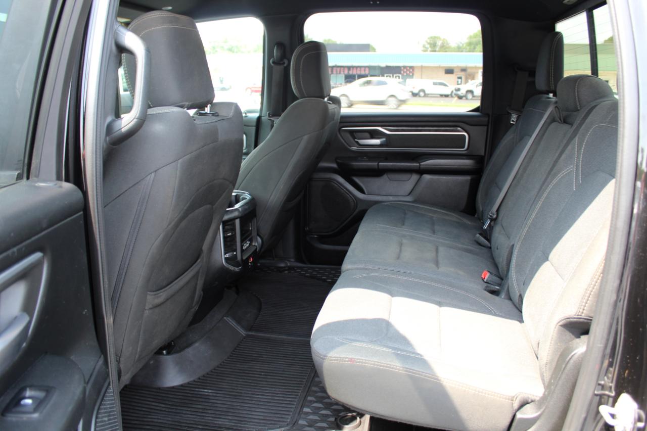 RAM 1500 Big Horn/Lone Star 4x4 Crew Cab 5'7" Box 2019