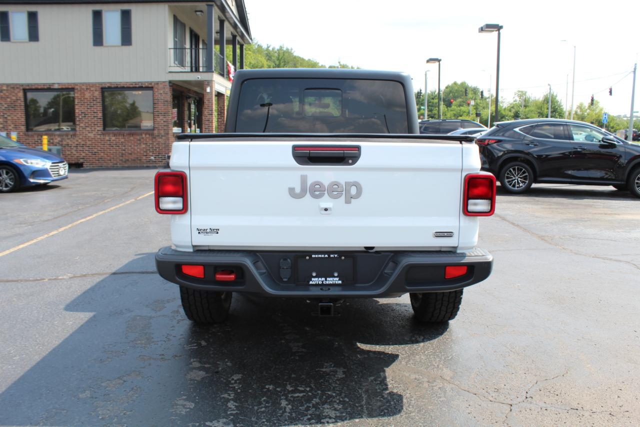 Jeep Gladiator Overland 4x4 *Ltd Avail* 2023