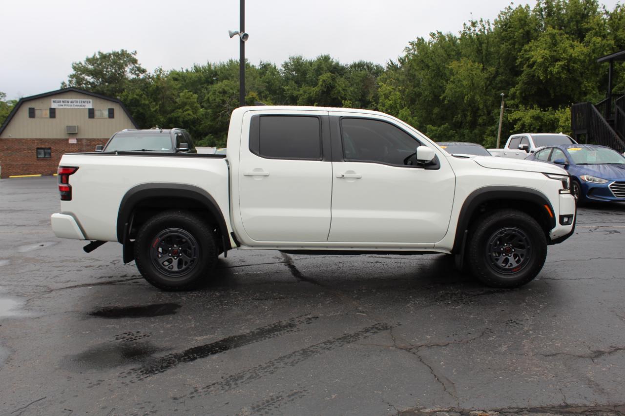 Nissan Frontier Crew Cab 4x4 PRO-4X 2025