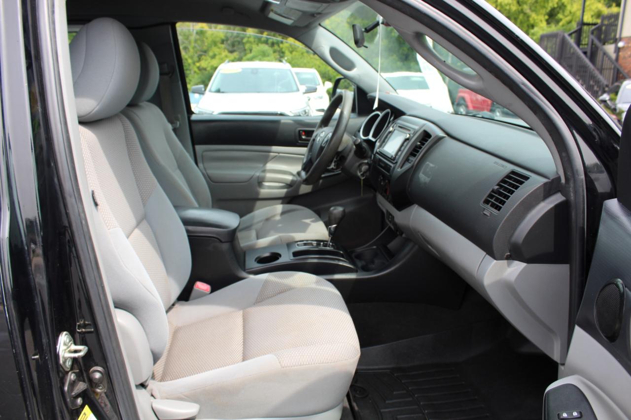 Toyota Tacoma 4WD Access Cab I4 AT (Natl) 2015