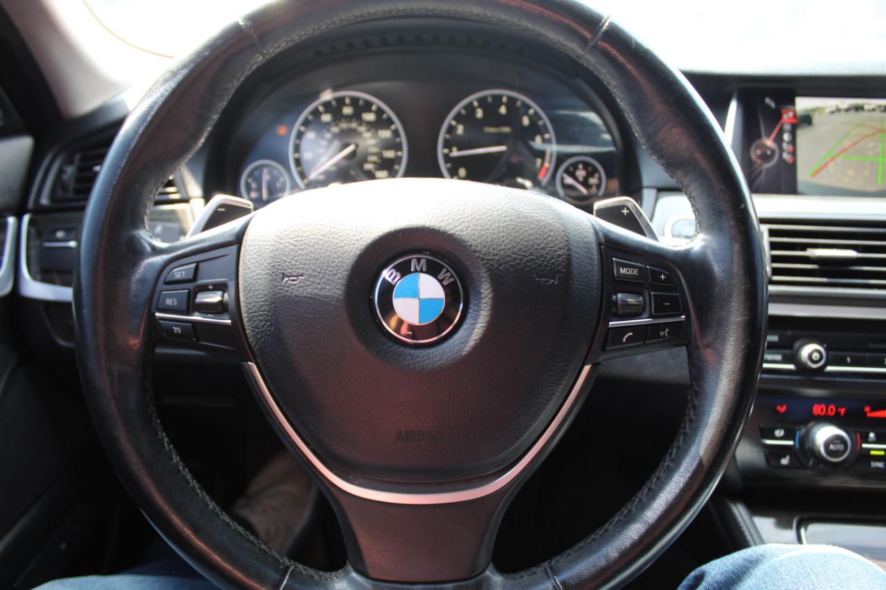 BMW 5 Series 4dr Sdn 528i xDrive AWD 2016
