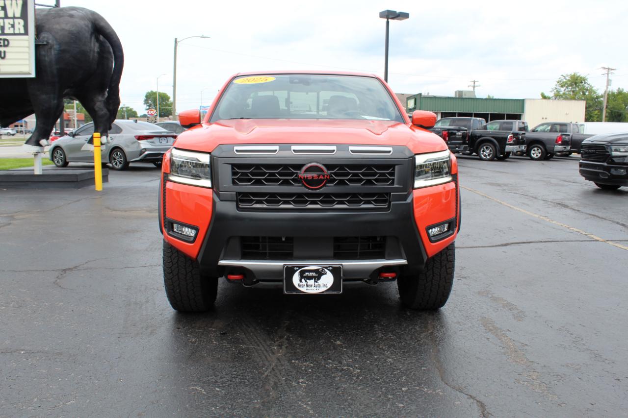 Nissan Frontier Crew Cab 4x4 PRO-4X 2025