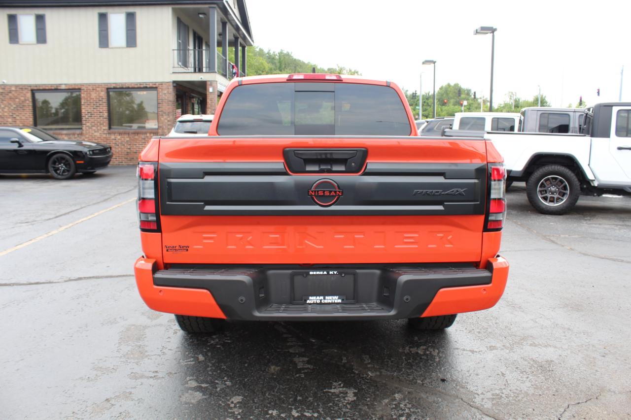 Nissan Frontier Crew Cab 4x4 PRO-4X 2025
