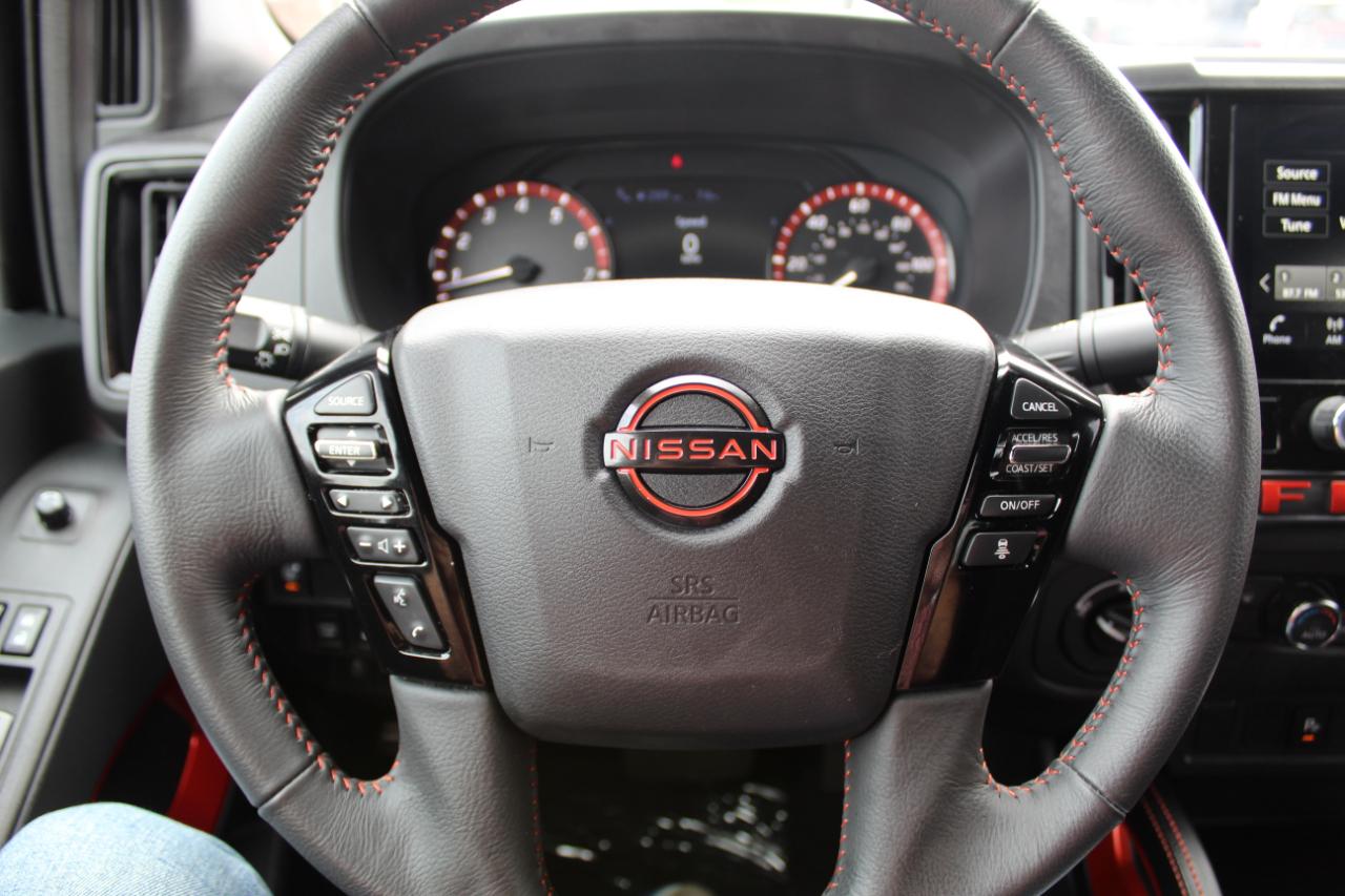 Nissan Frontier Crew Cab 4x4 PRO-4X 2025