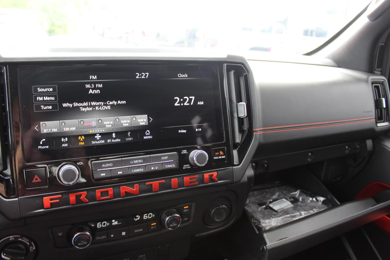 Nissan Frontier Crew Cab 4x4 PRO-4X 2025