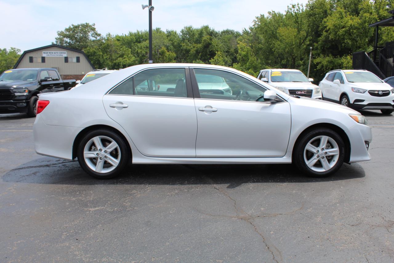 Toyota Camry 2014.5 4dr Sdn I4 Auto SE Sport (Natl) 2014