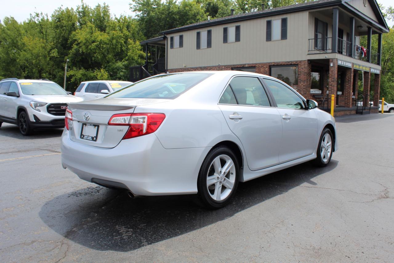 Toyota Camry 2014.5 4dr Sdn I4 Auto SE Sport (Natl) 2014