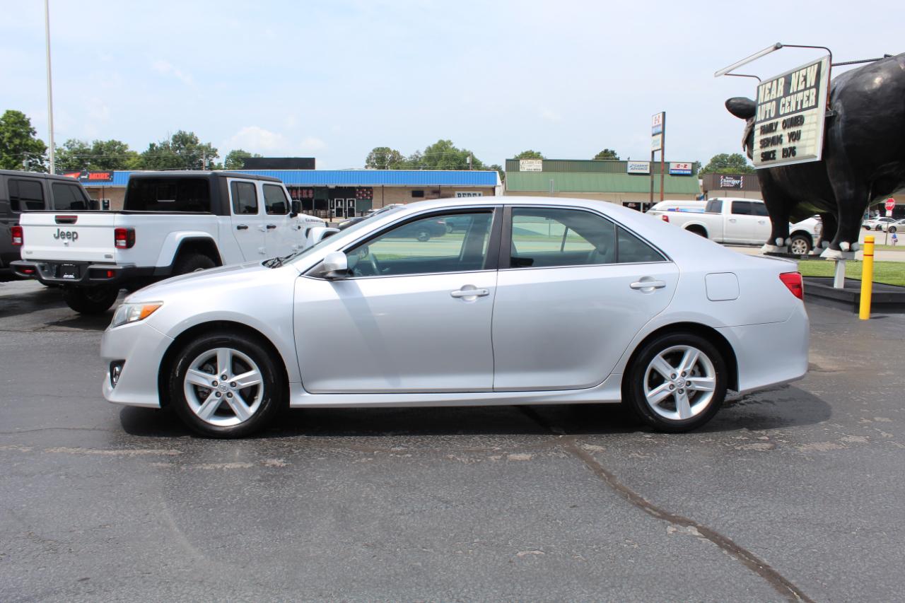 Toyota Camry 2014.5 4dr Sdn I4 Auto SE Sport (Natl) 2014
