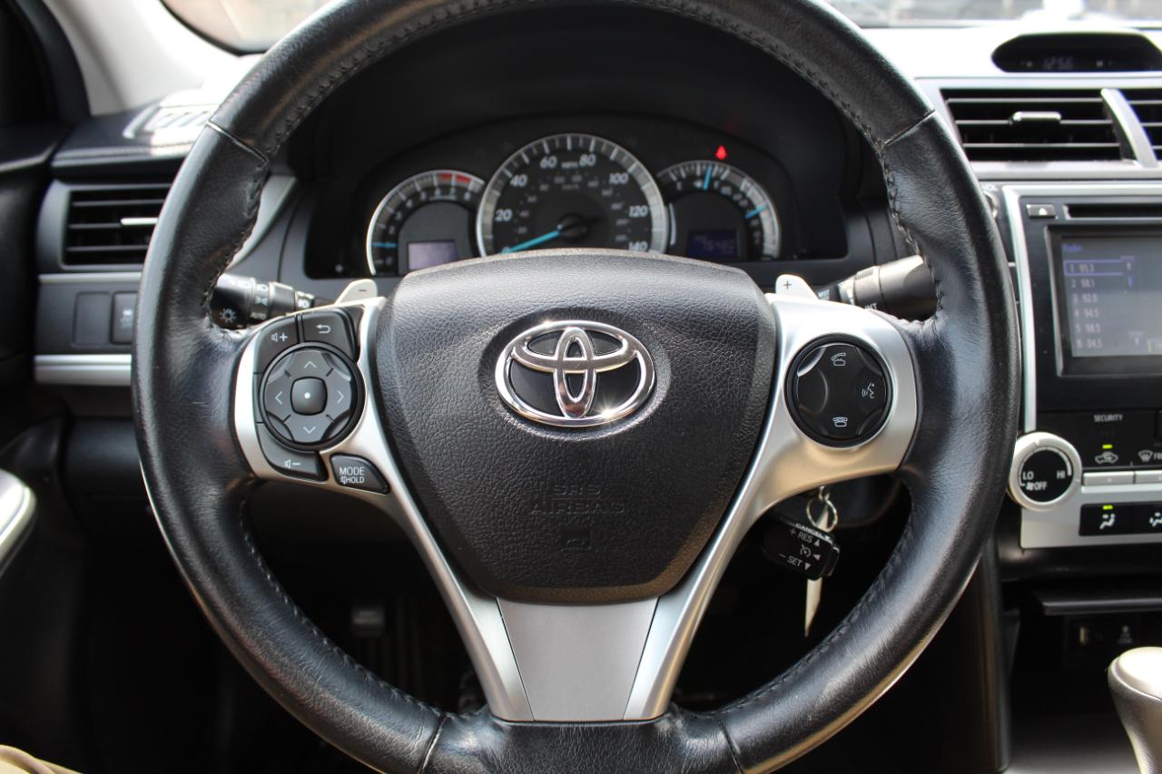 Toyota Camry 2014.5 4dr Sdn I4 Auto SE Sport (Natl) 2014