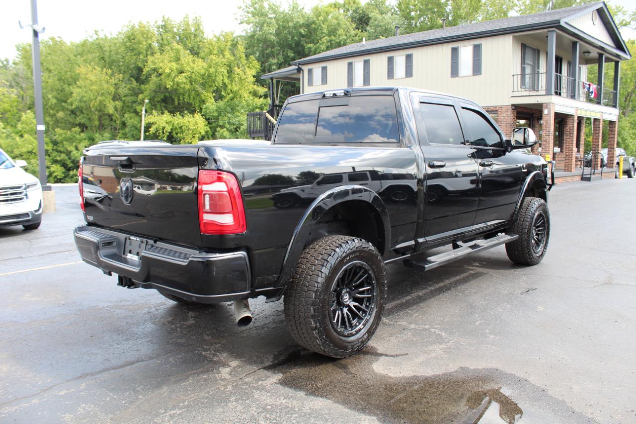 RAM 2500 Laramie 4x4 Crew Cab 6'4" Box 2019