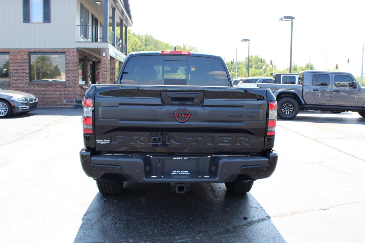 Nissan Frontier Crew Cab 4x4 PRO-4X 2026