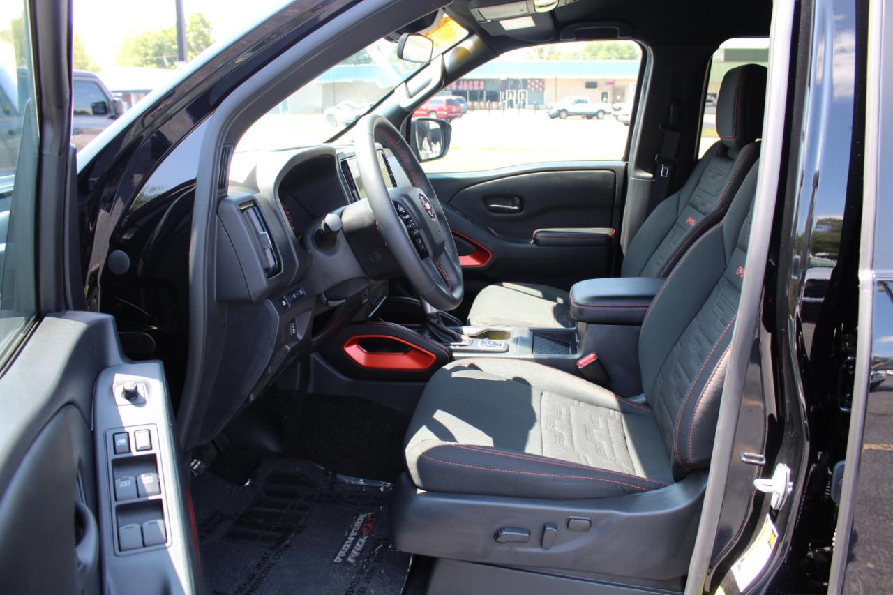 Nissan Frontier Crew Cab 4x4 PRO-4X 2026