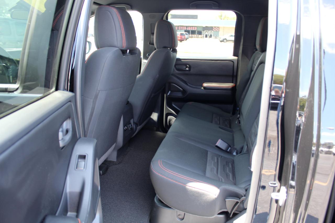 Nissan Frontier Crew Cab 4x4 PRO-4X 2026