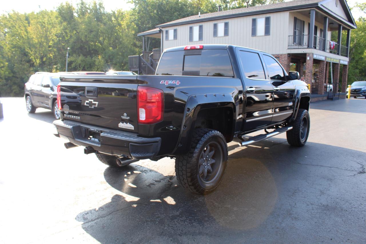 Chevrolet Silverado 1500 4WD Crew Cab 143.5" High Country 2017