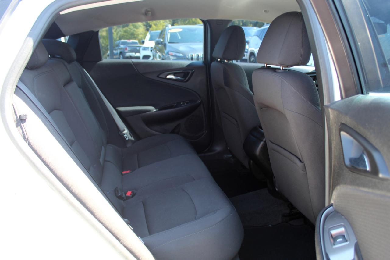 Chevrolet Malibu 4dr Sdn LS w/1LS 2017