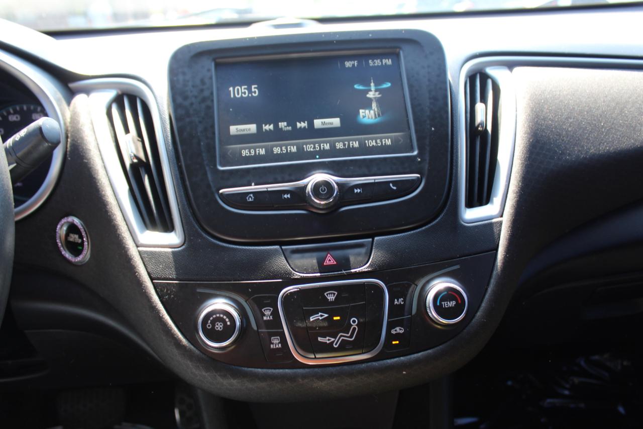 Chevrolet Malibu 4dr Sdn LS w/1LS 2017