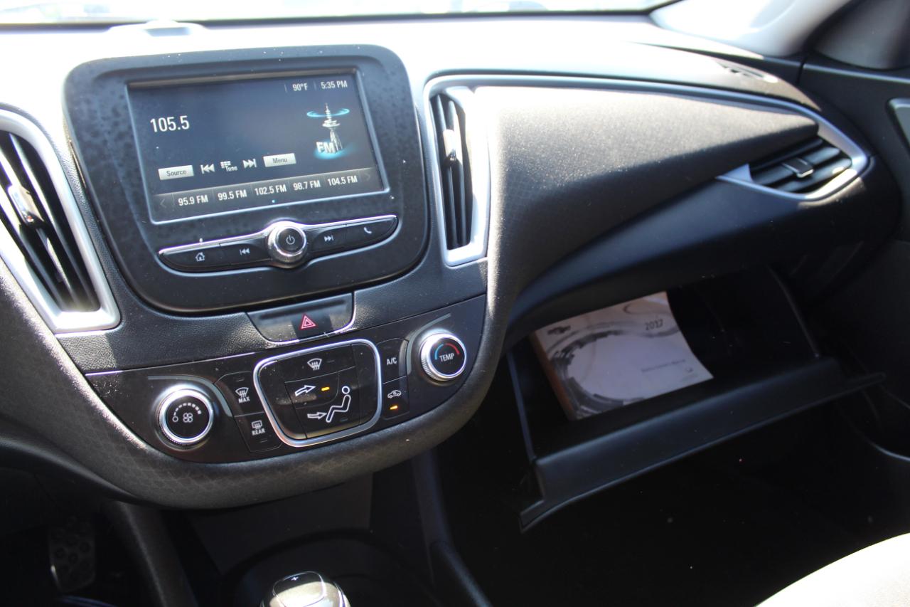 Chevrolet Malibu 4dr Sdn LS w/1LS 2017