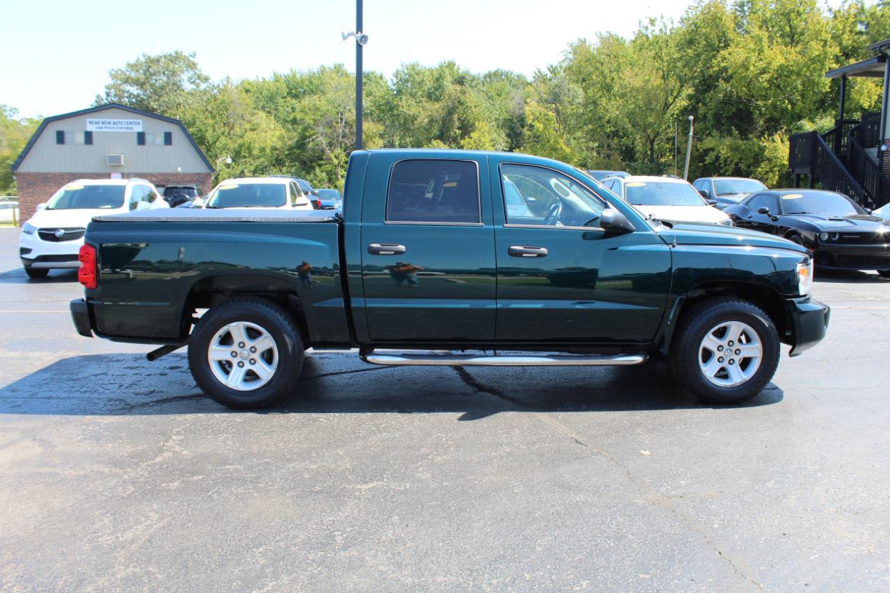 RAM Dakota 2WD Crew Cab Bighorn/Lonestar 2011