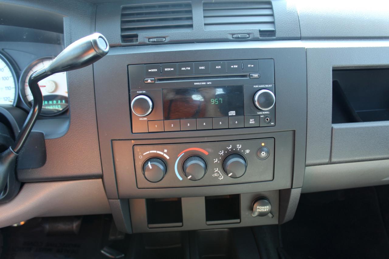 RAM Dakota 2WD Crew Cab Bighorn/Lonestar 2011