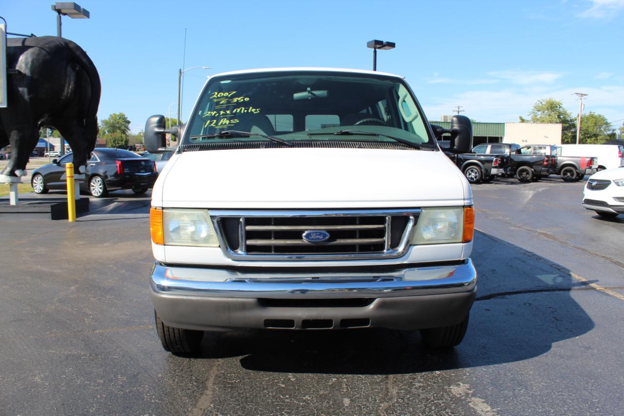 Ford Econoline Wagon E-350 Super XLT 2007
