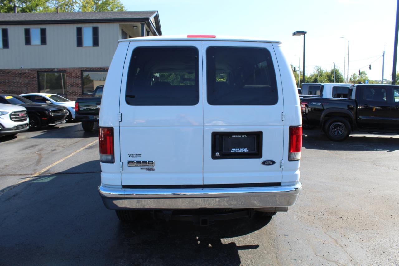 Ford Econoline Wagon E-350 Super XLT 2007