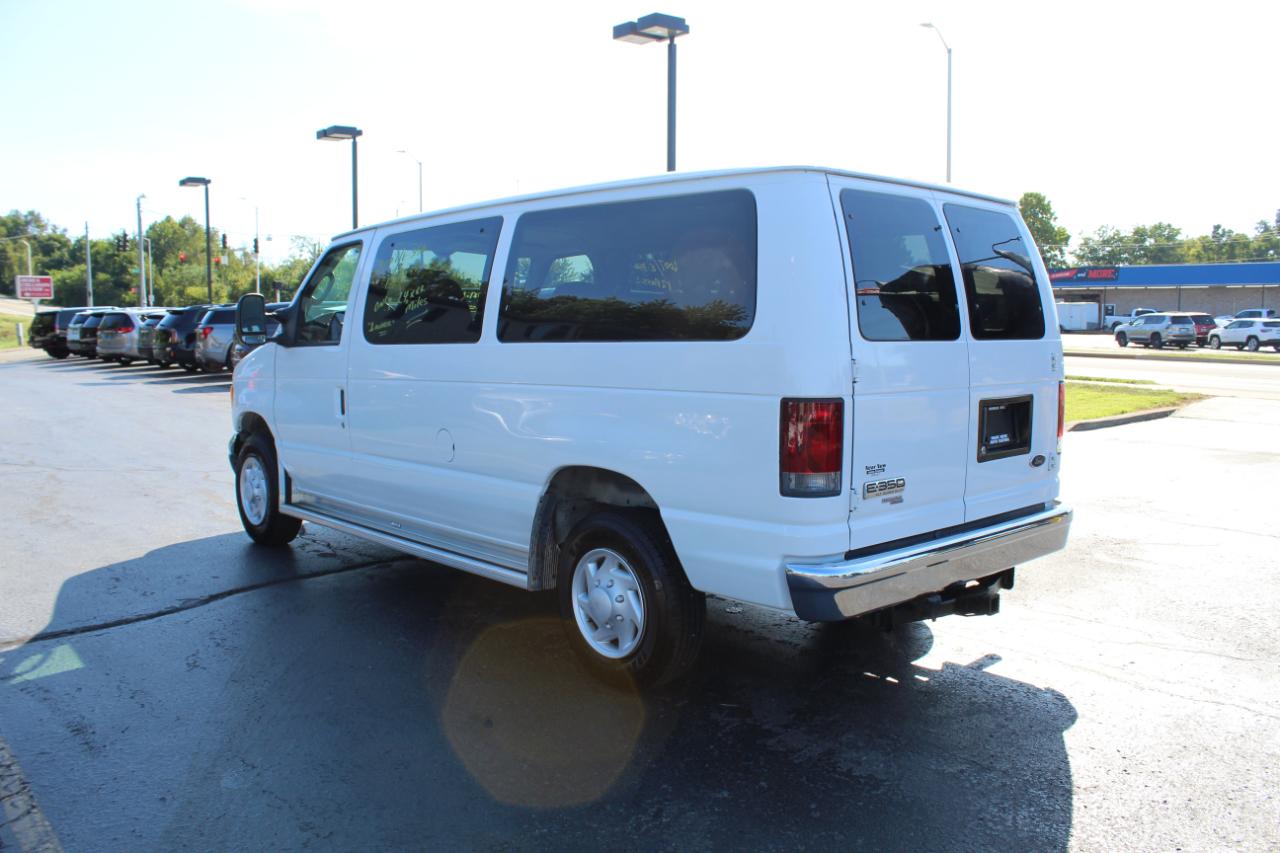 Ford Econoline Wagon E-350 Super XLT 2007