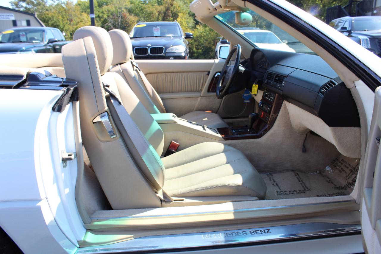 Mercedes-Benz SL Class 2dr Roadster 3.2L 1995