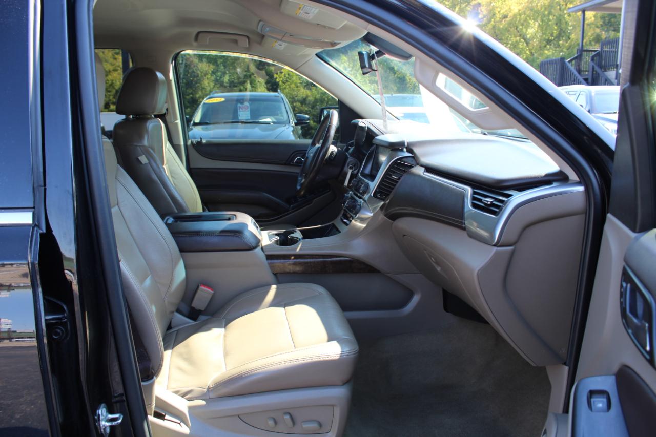 Chevrolet Suburban 4WD 4dr 1500 LS 2017