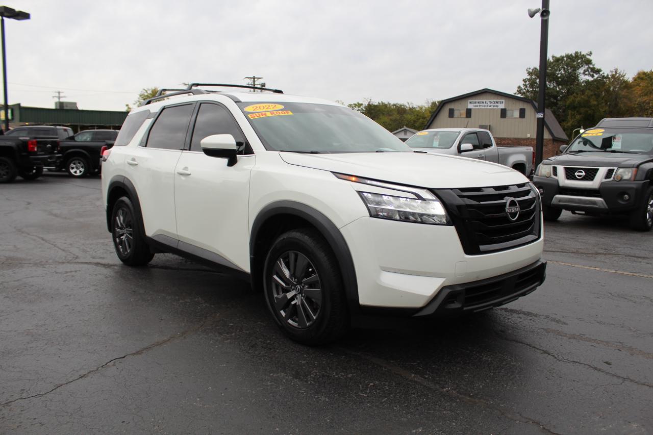 Nissan Pathfinder SV 2WD 2022