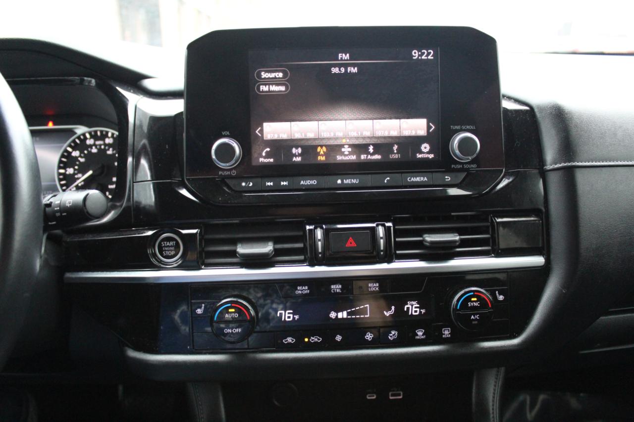 Nissan Pathfinder SV 2WD 2022