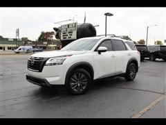 2022 Nissan Pathfinder 
