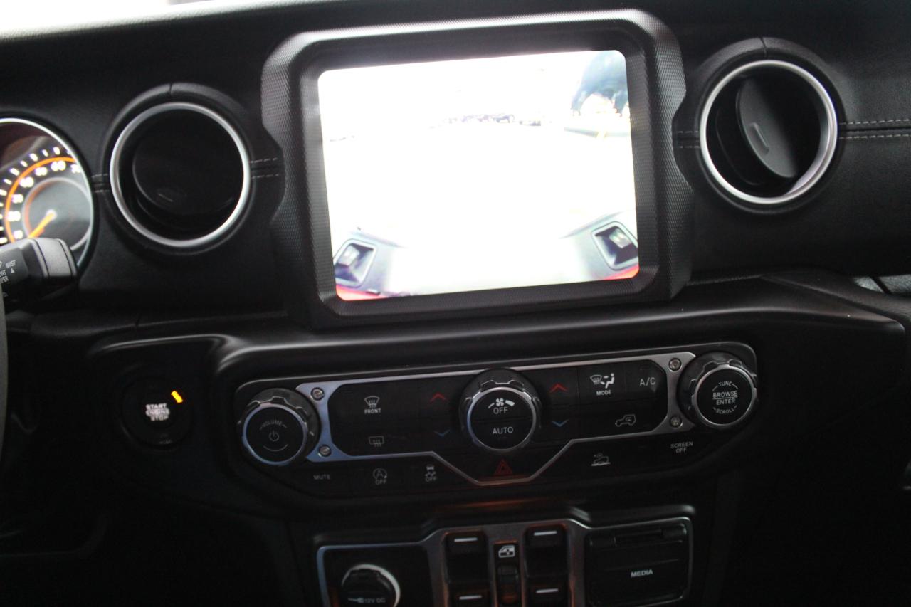 Jeep Gladiator Overland 4x4 *Ltd Avail* 2023