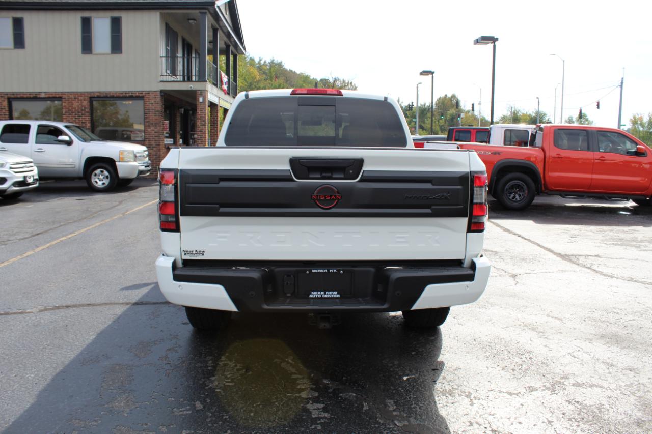 Nissan Frontier Crew Cab 4x4 PRO-4X 2026