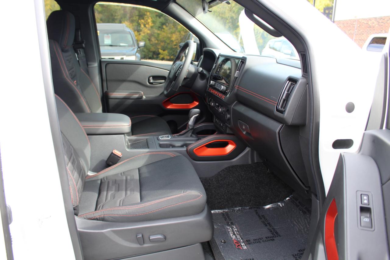 Nissan Frontier Crew Cab 4x4 PRO-4X 2026