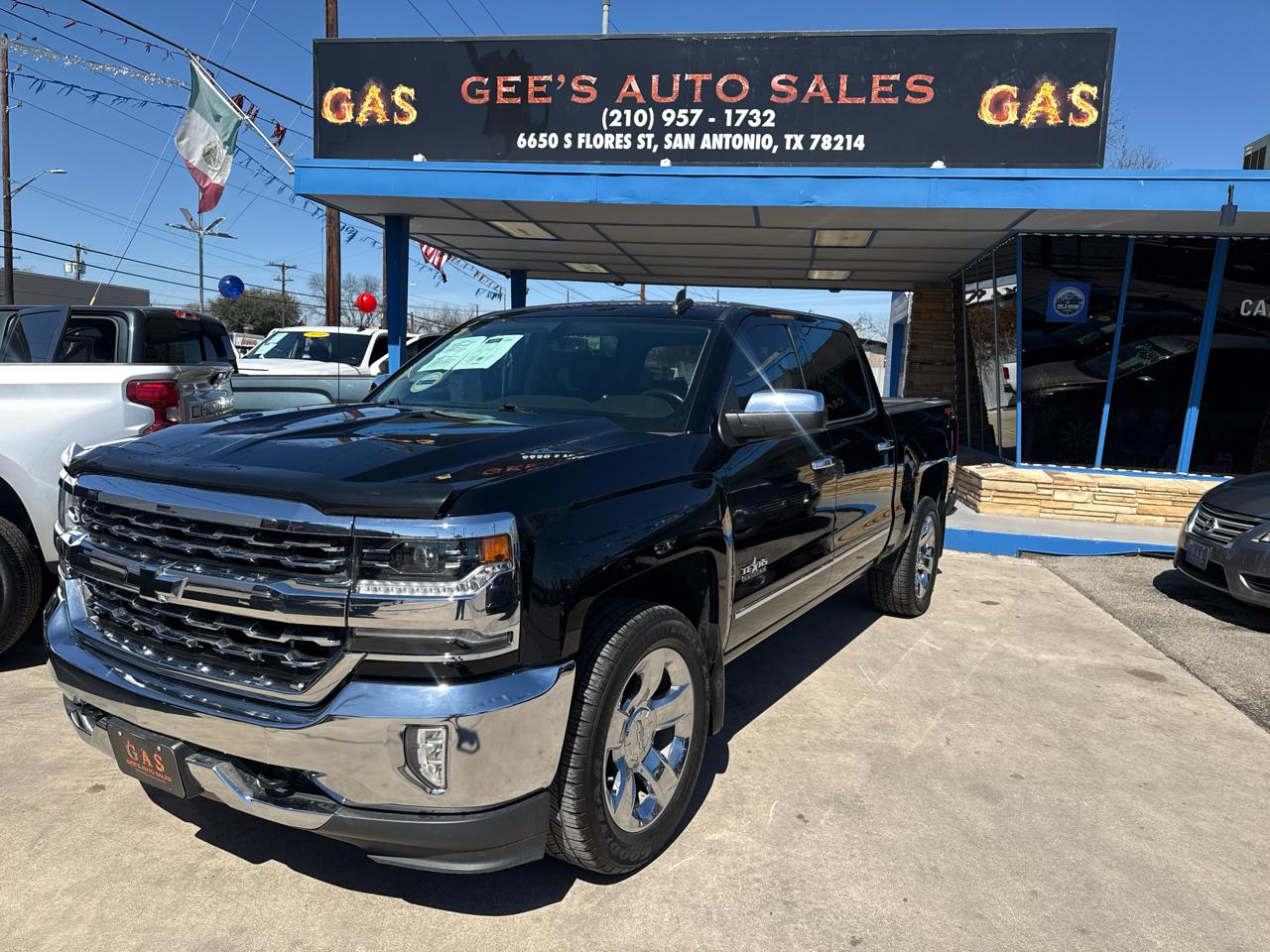 2018 Chevrolet Silverado 1500 LTZ Crew Cab 4WD