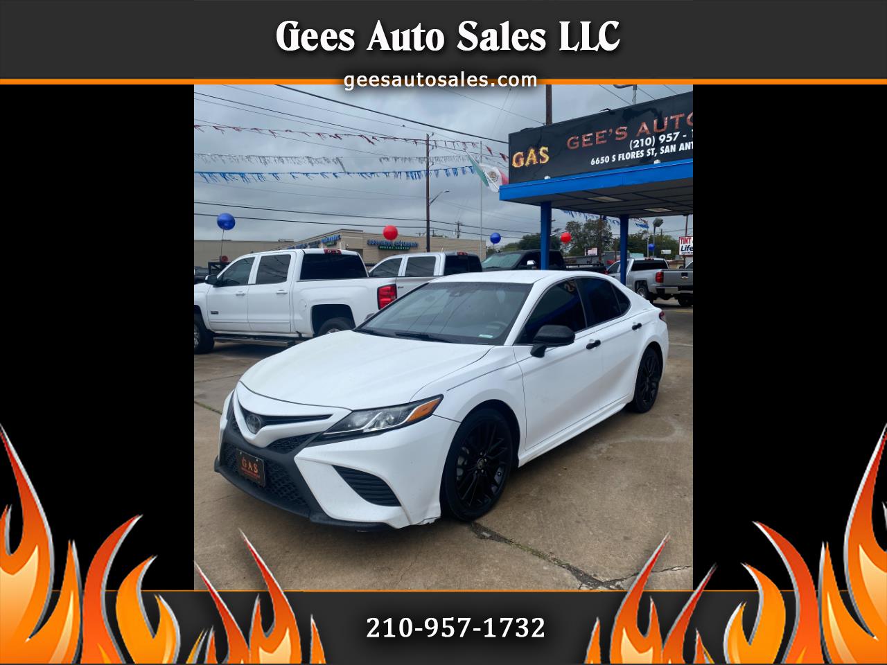 2018 Toyota Camry SE 4D Sedan