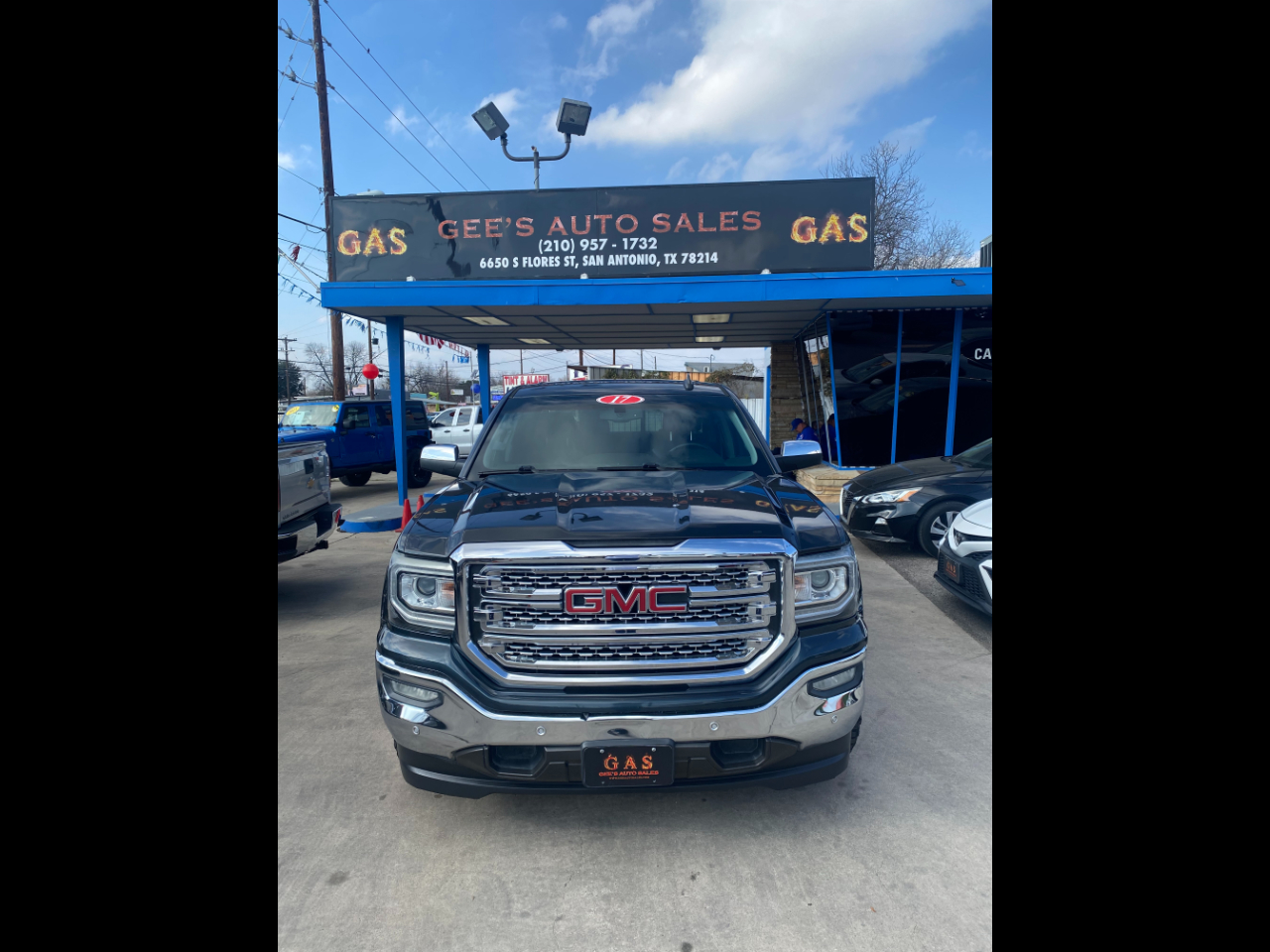 2017 GMC Sierra 1500 SLT Crew Cab Long Box 2WD