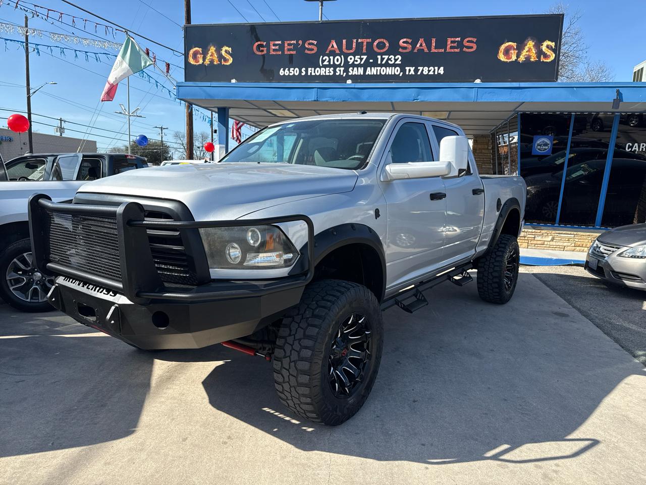 2013 RAM 2500 Tradesman Crew Cab SWB 4WD