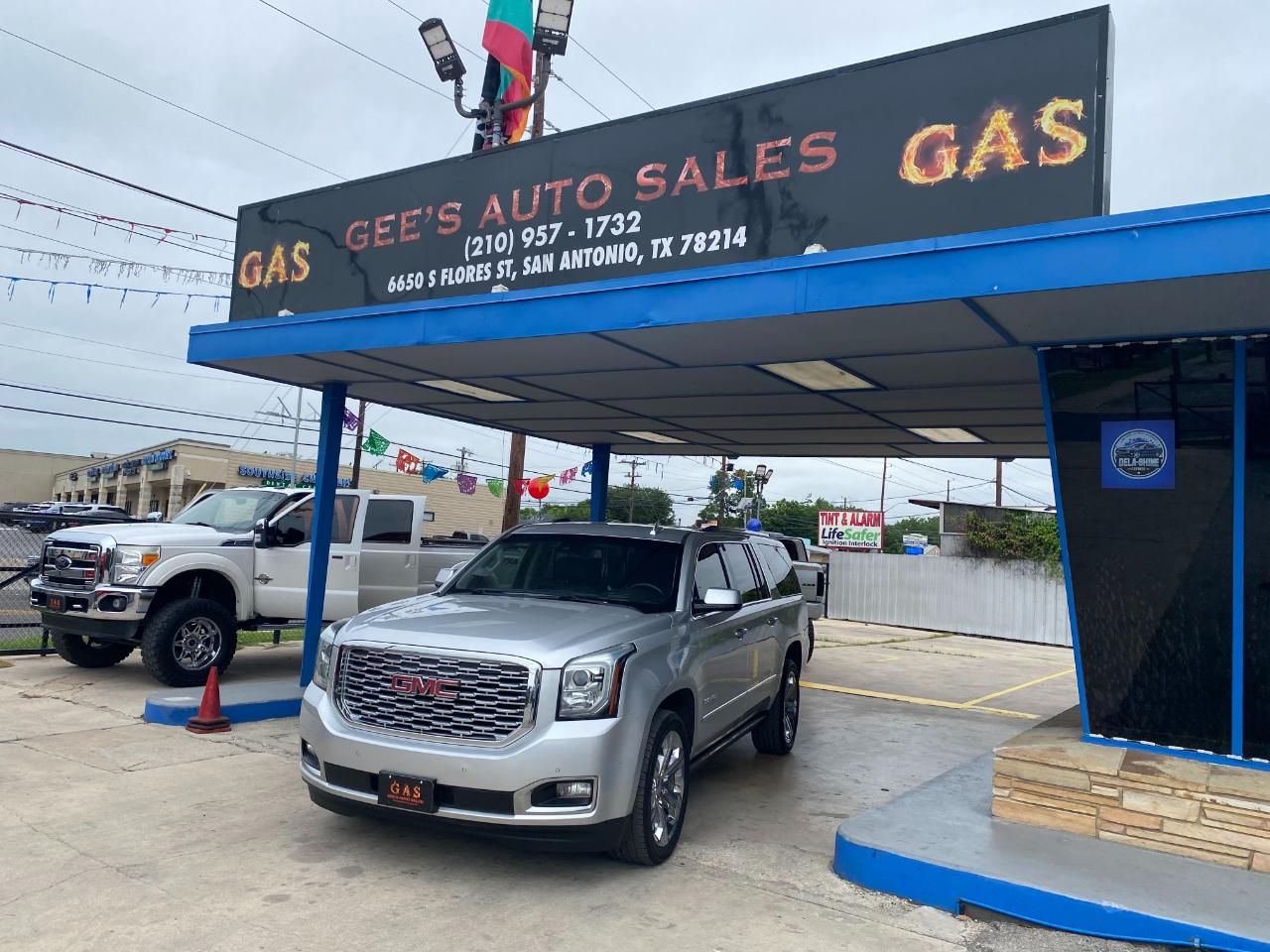 2018 GMC Yukon XL Denali 4WD